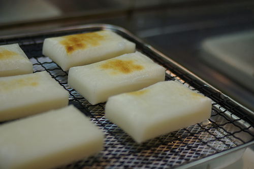 切り餅の賞味期限切れは食べても大丈夫？食べ方がちゃんとある？