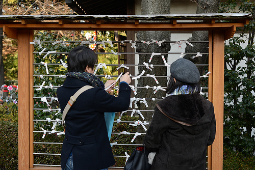 東京初詣デート！縁結び神社のおすすめココ！都内パワースポットで充電。